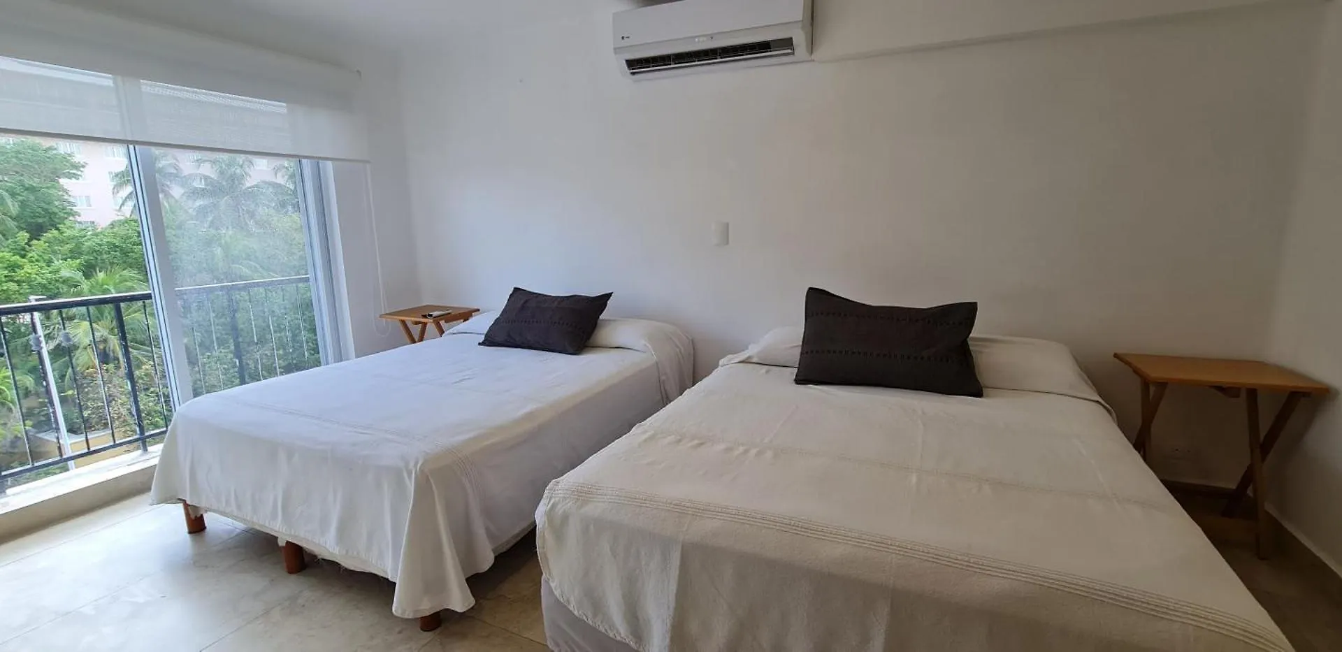 Holiday home Cascadas, Spacious Villa With Workspace, Pool & Fast Wi-Fi Cancun
