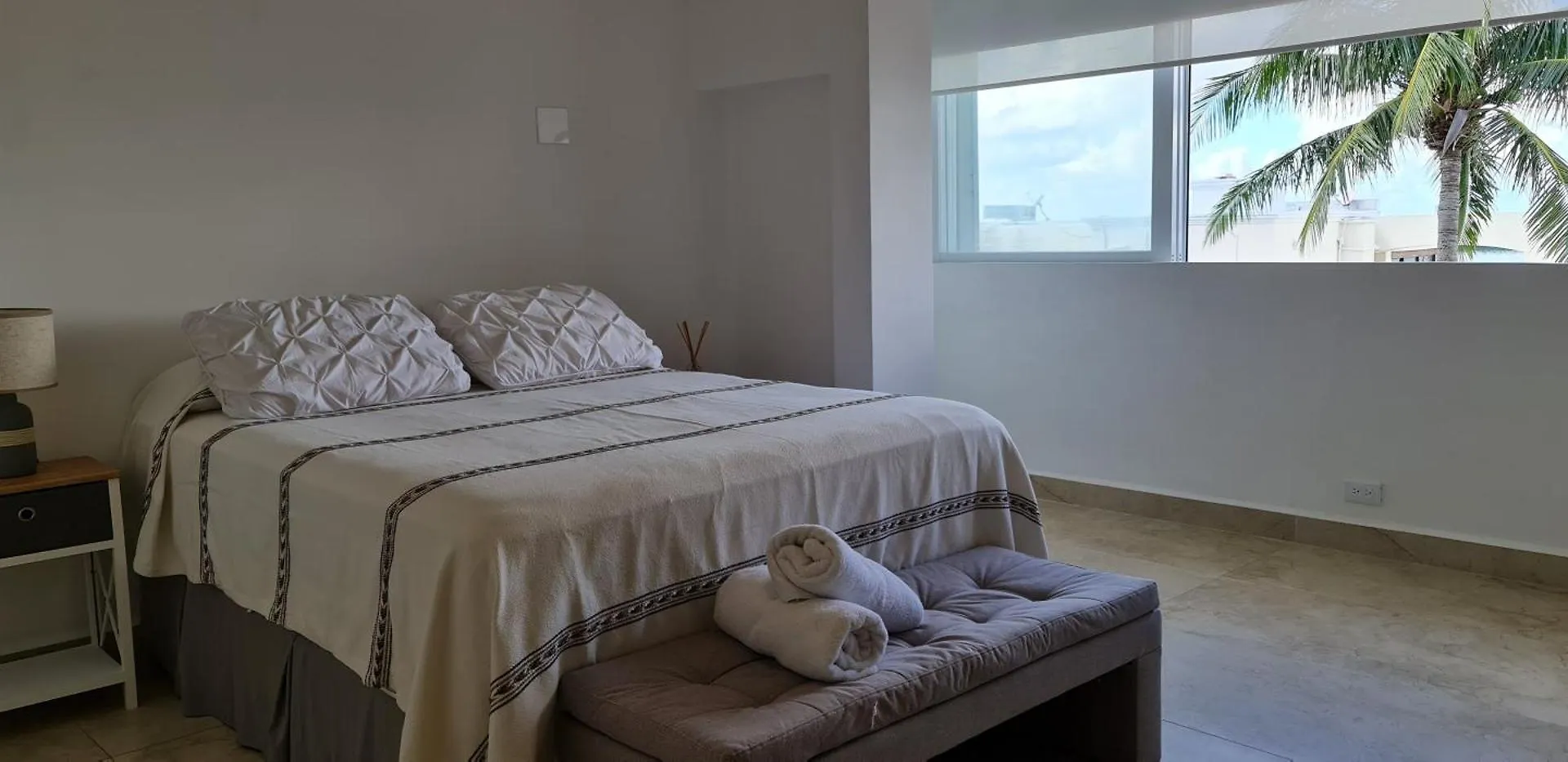 Cascadas, Spacious Villa With Workspace, Pool & Fast Wi-Fi Cancun Holiday home