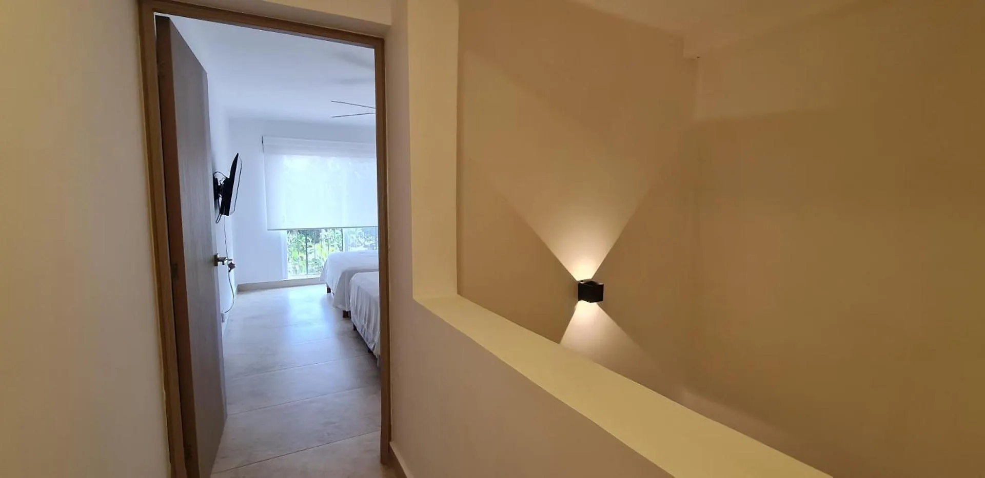 Holiday home Cascadas, Spacious Villa With Workspace, Pool & Fast Wi-Fi Cancun