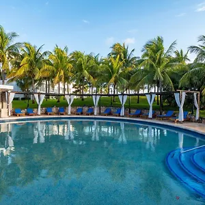 Hotel Dos Playas Faranda, Cancún